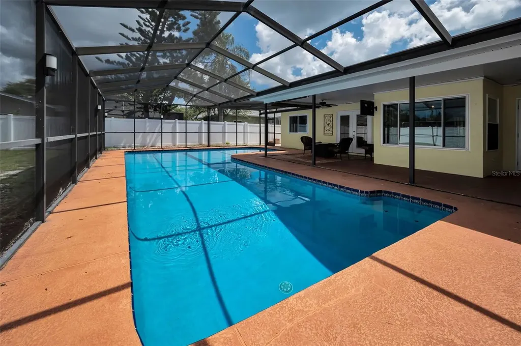 2330 Barton Lane Clearwater FL 33759