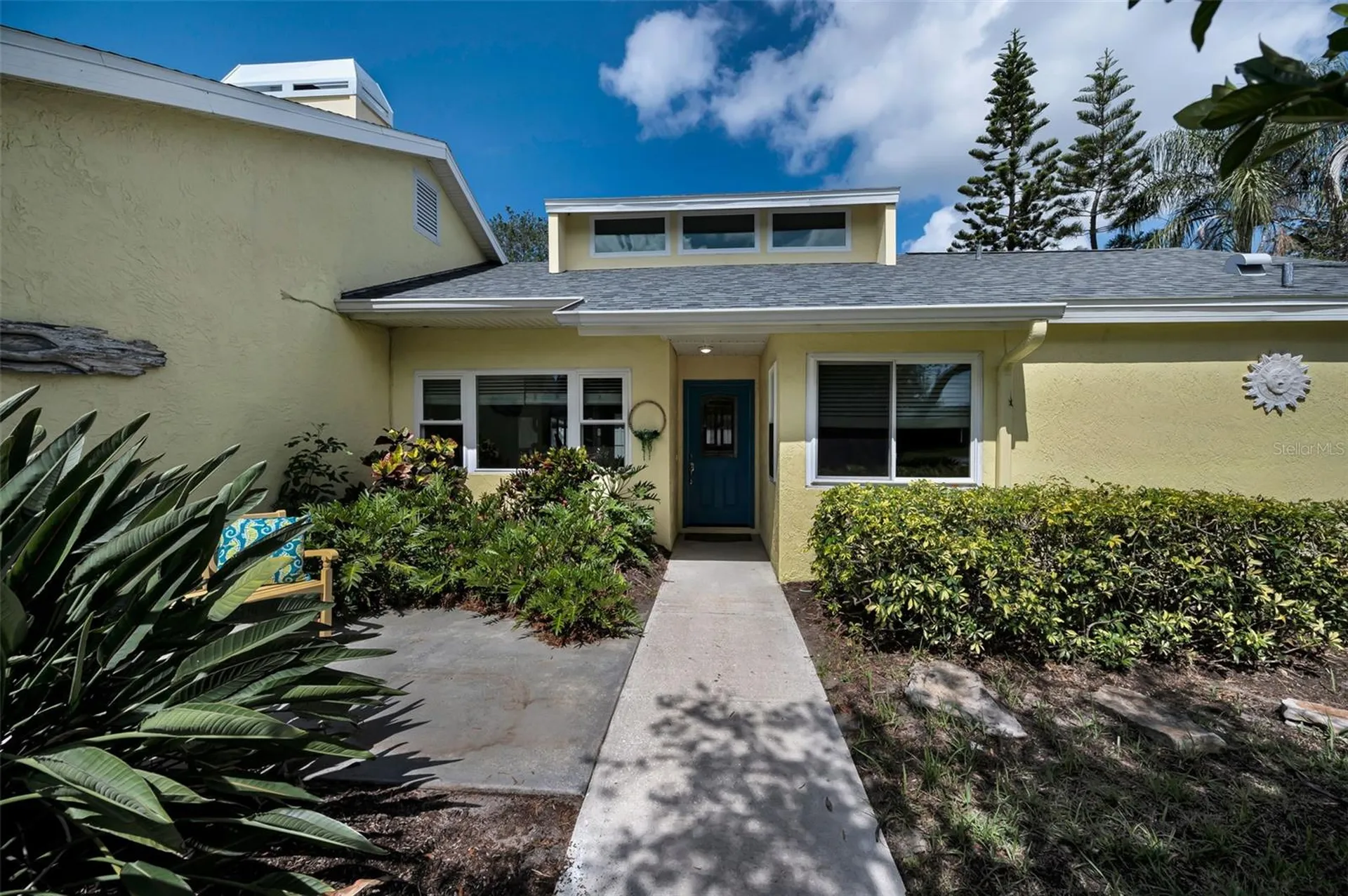 2330 Barton Lane Clearwater FL 33759