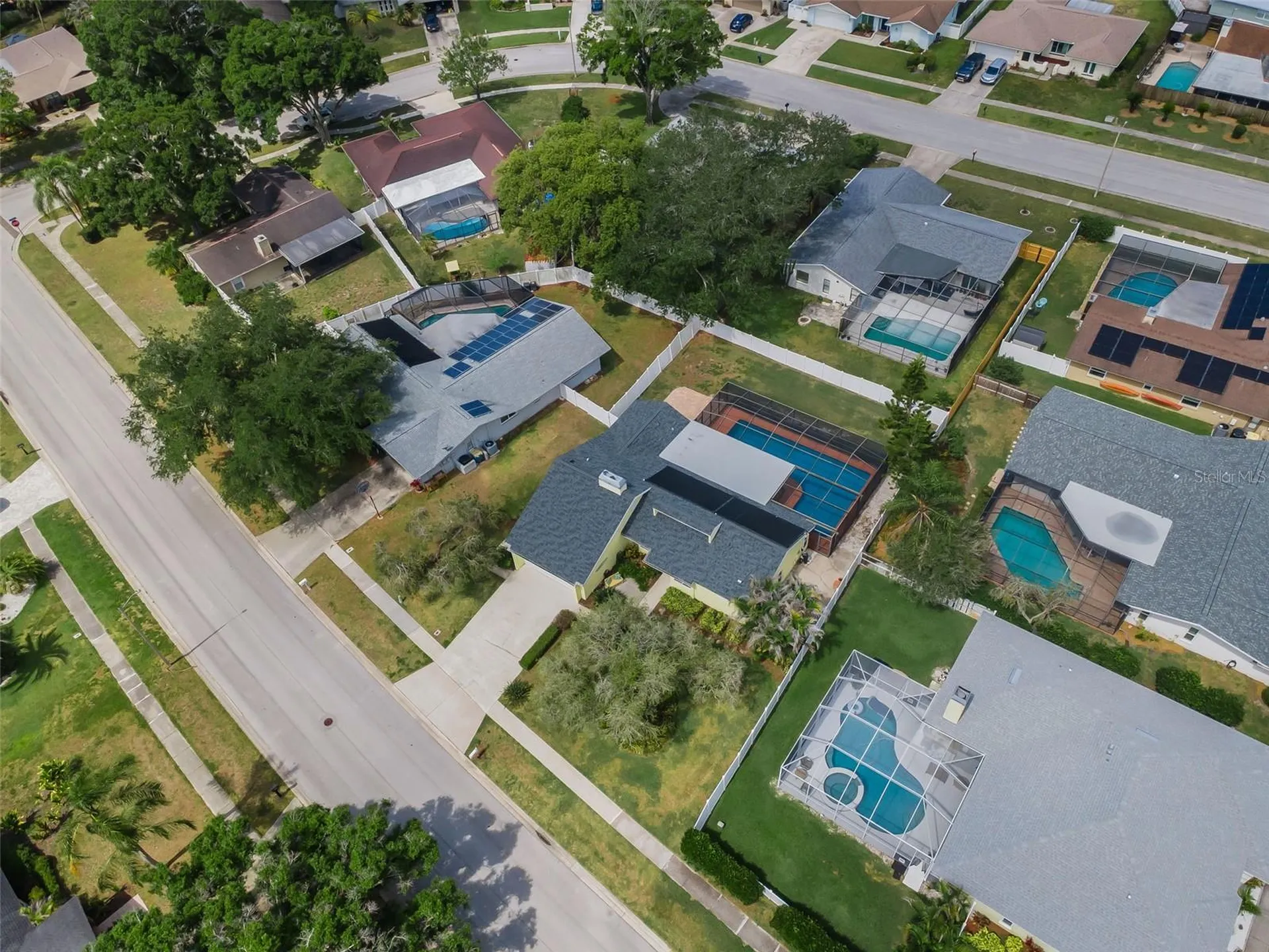 2330 Barton Lane Clearwater FL 33759