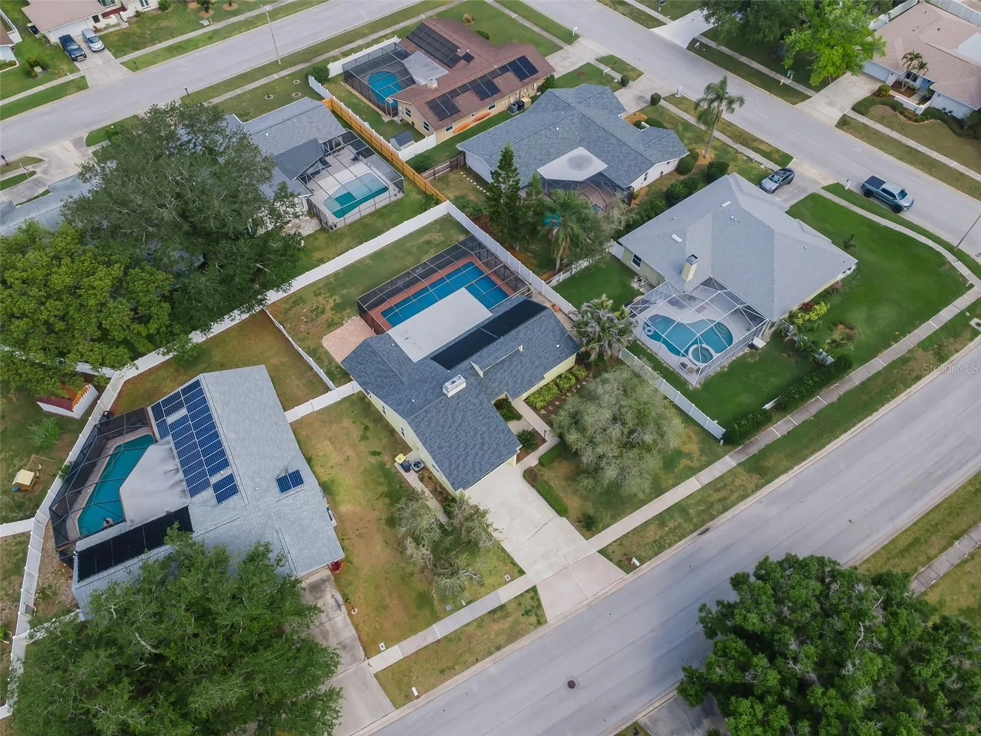 2330 Barton Lane Clearwater FL 33759