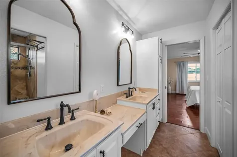 2330 Barton Lane Clearwater FL 33759