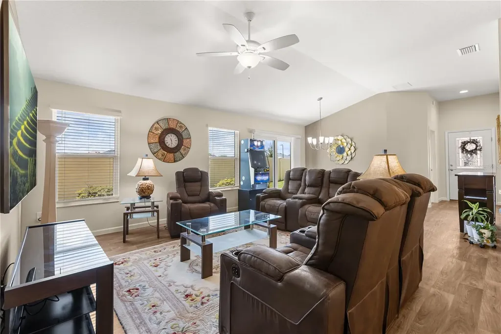 4295 Fredda Terrace The Villages FL 32163