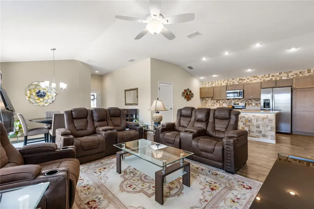 4295 Fredda Terrace The Villages FL 32163