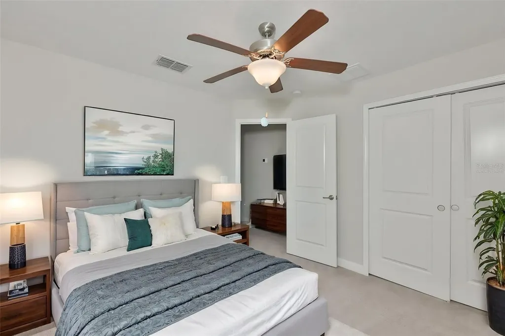 1922 Citrus Lake Court Ruskin FL 33570