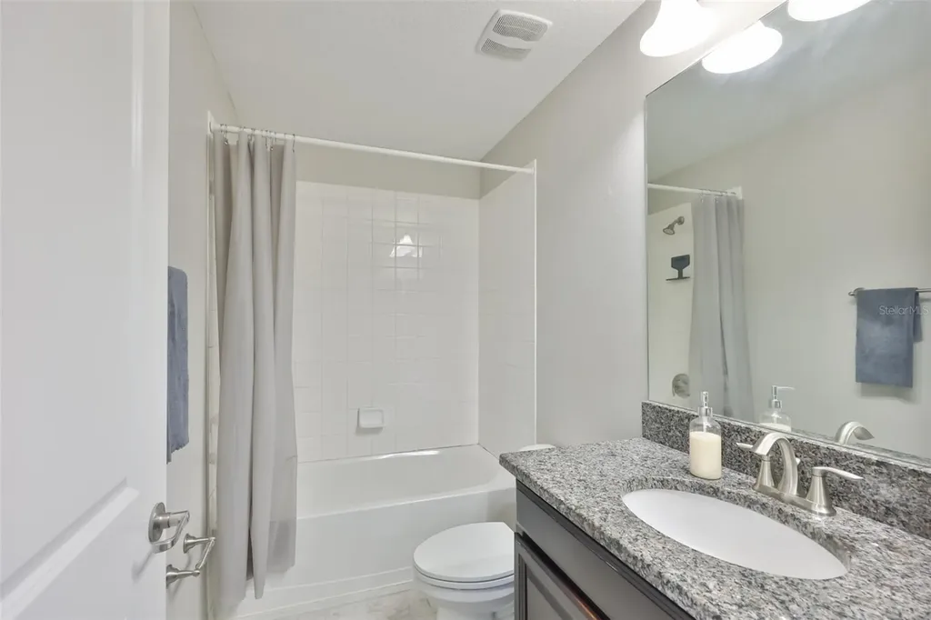 1922 Citrus Lake Court Ruskin FL 33570