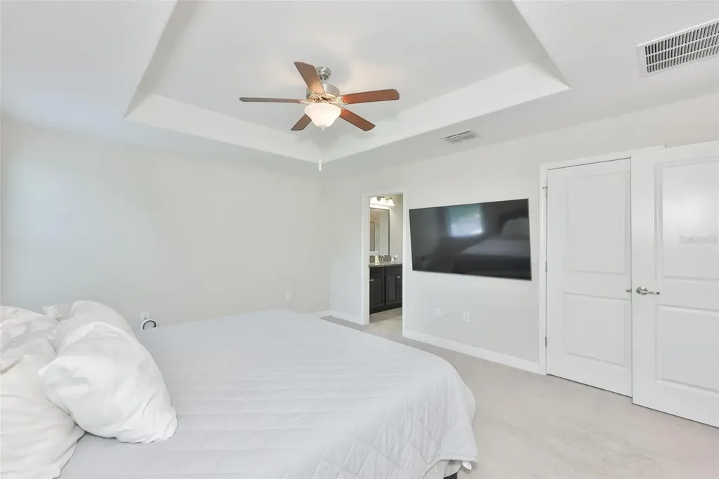 1922 Citrus Lake Court Ruskin FL 33570