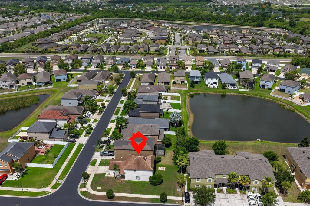 1922 Citrus Lake Court Ruskin FL 33570