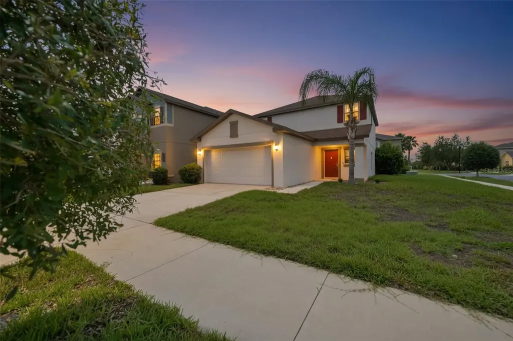 1922 Citrus Lake Court Ruskin FL 33570