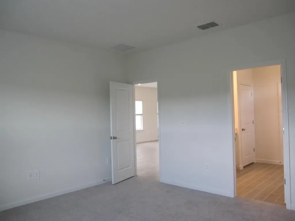 4494 NW 14th Loop Ocala FL 34482