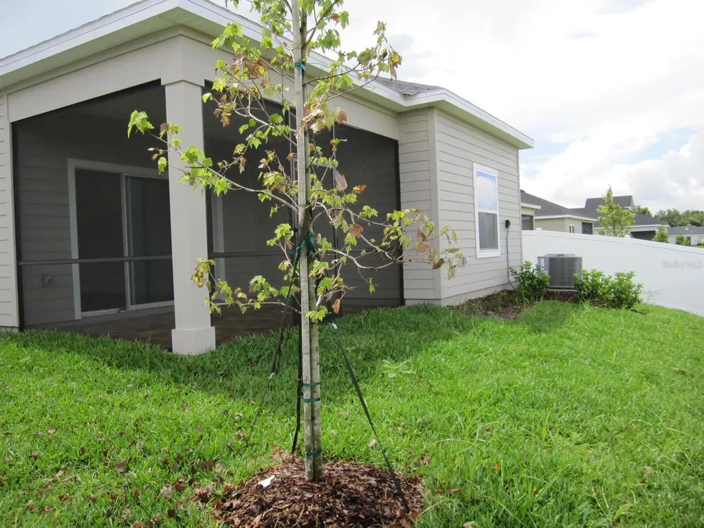 4494 NW 14th Loop Ocala FL 34482