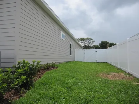 4494 NW 14th Loop Ocala FL 34482