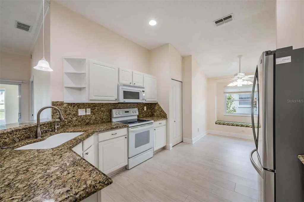 1230 Corinth Greens Drive Sun City Center FL 33573