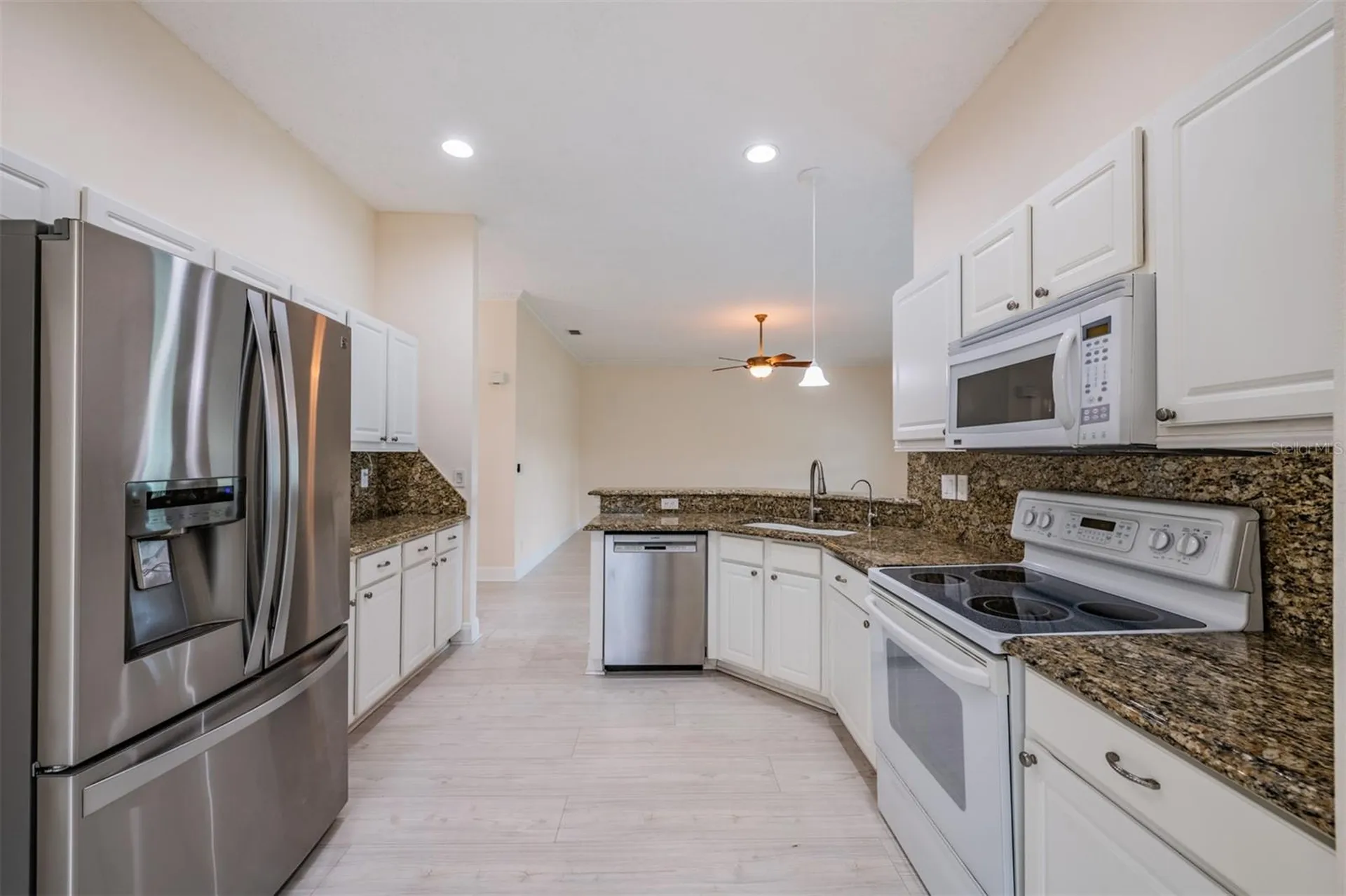 1230 Corinth Greens Drive Sun City Center FL 33573