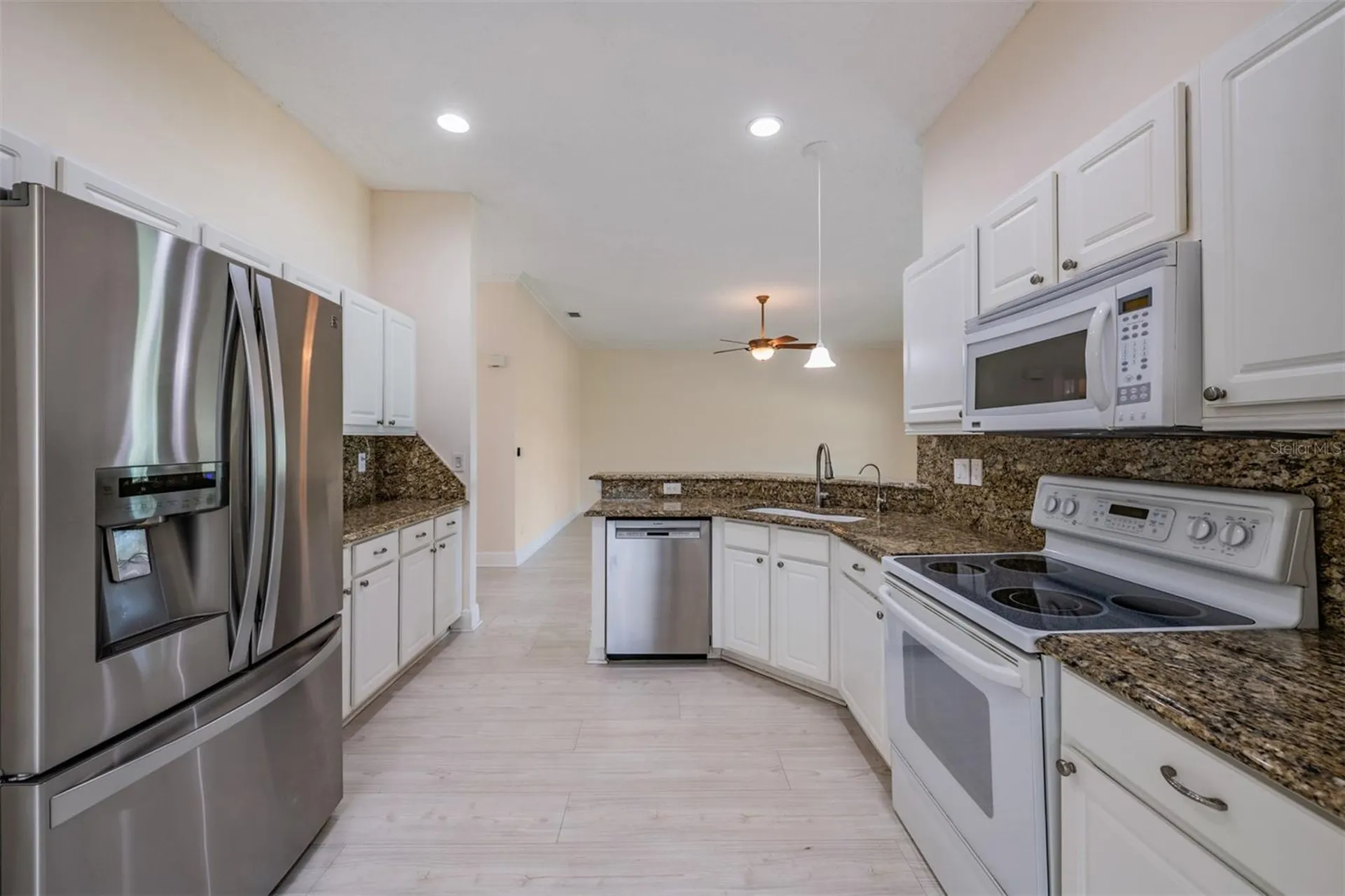 1230 Corinth Greens Drive Sun City Center FL 33573