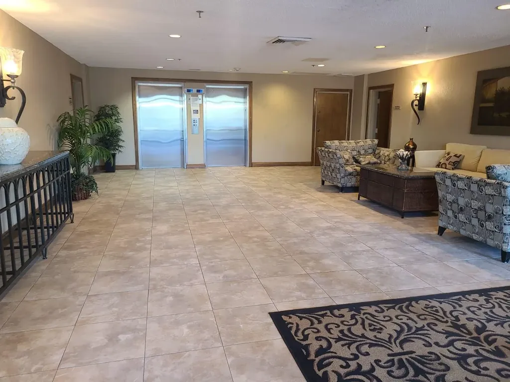 2333 Feather Sound Drive Clearwater FL 33762