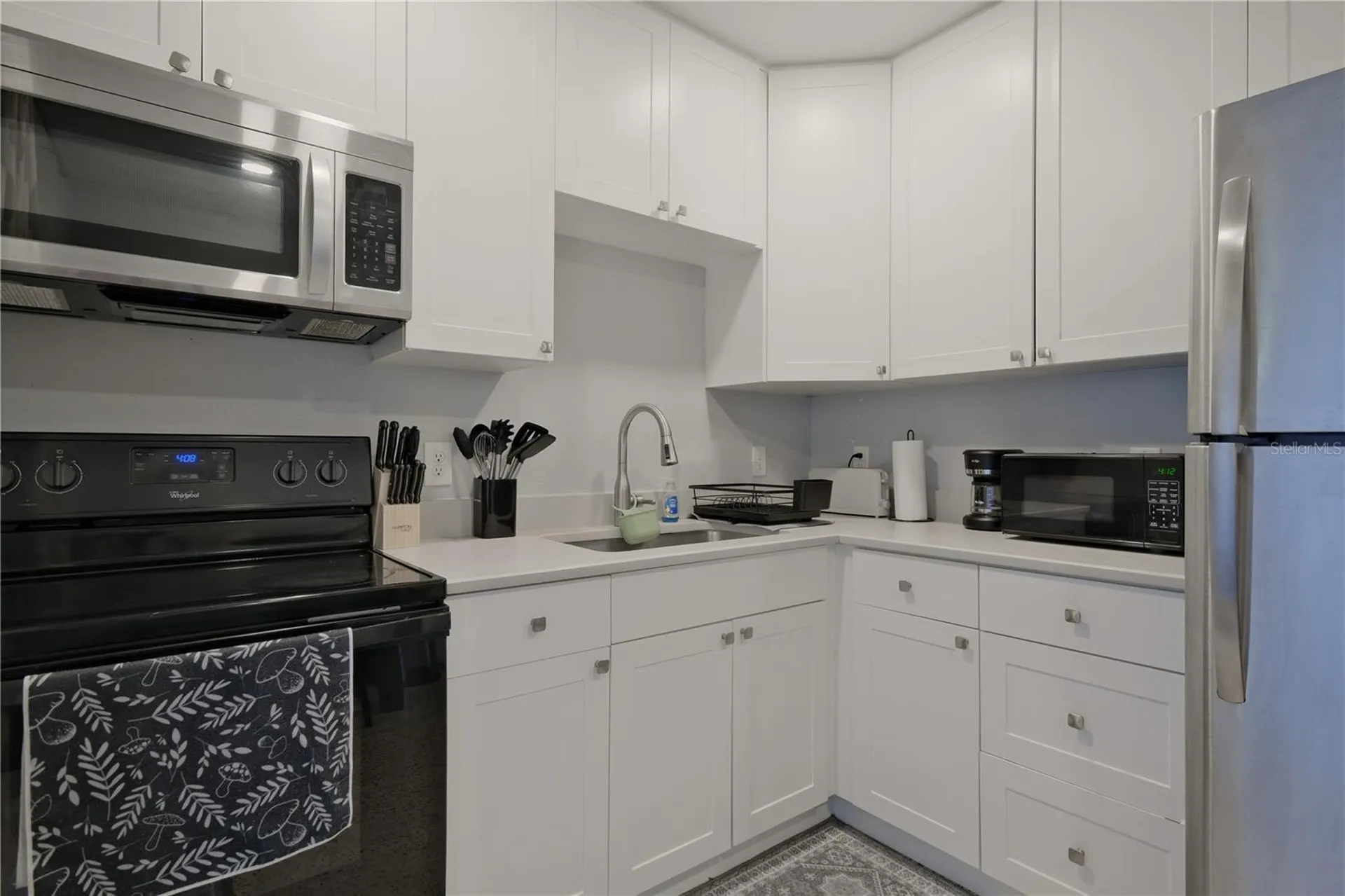 993 Gary Street Sarasota FL 34234