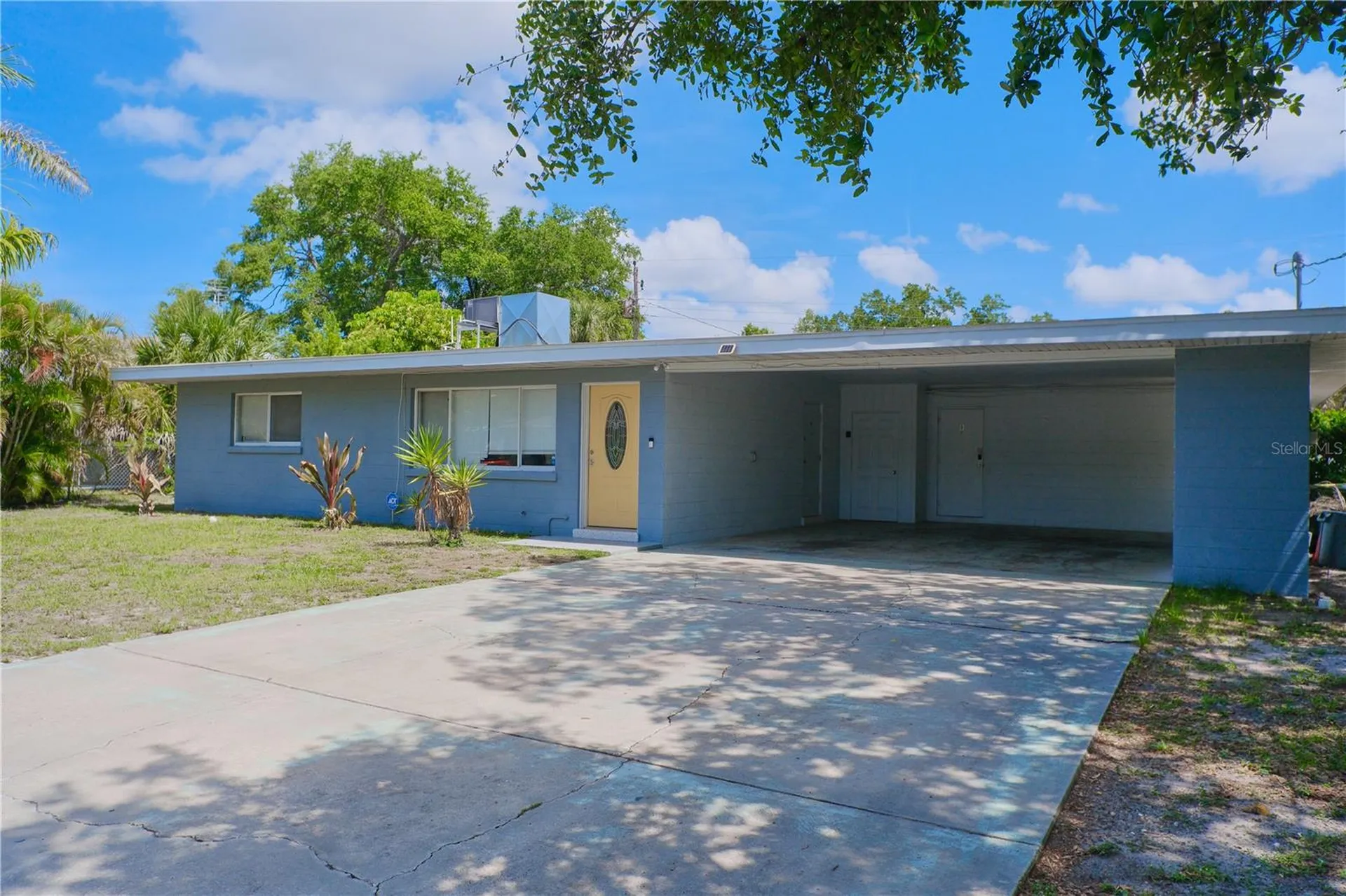 993 Gary Street Sarasota FL 34234