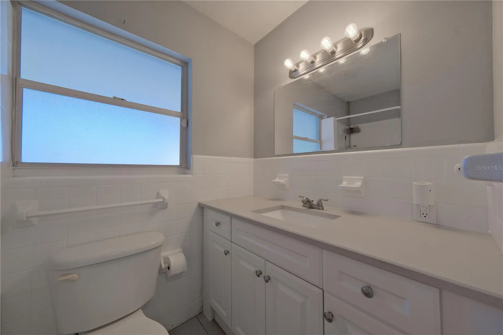 993 Gary Street Sarasota FL 34234