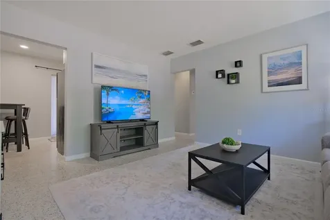 993 Gary Street Sarasota FL 34234