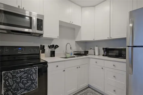 993 Gary Street Sarasota FL 34234