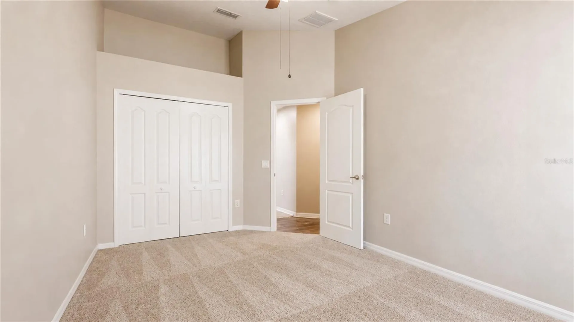 210 Smokey Hill Avenue Ruskin FL 33570