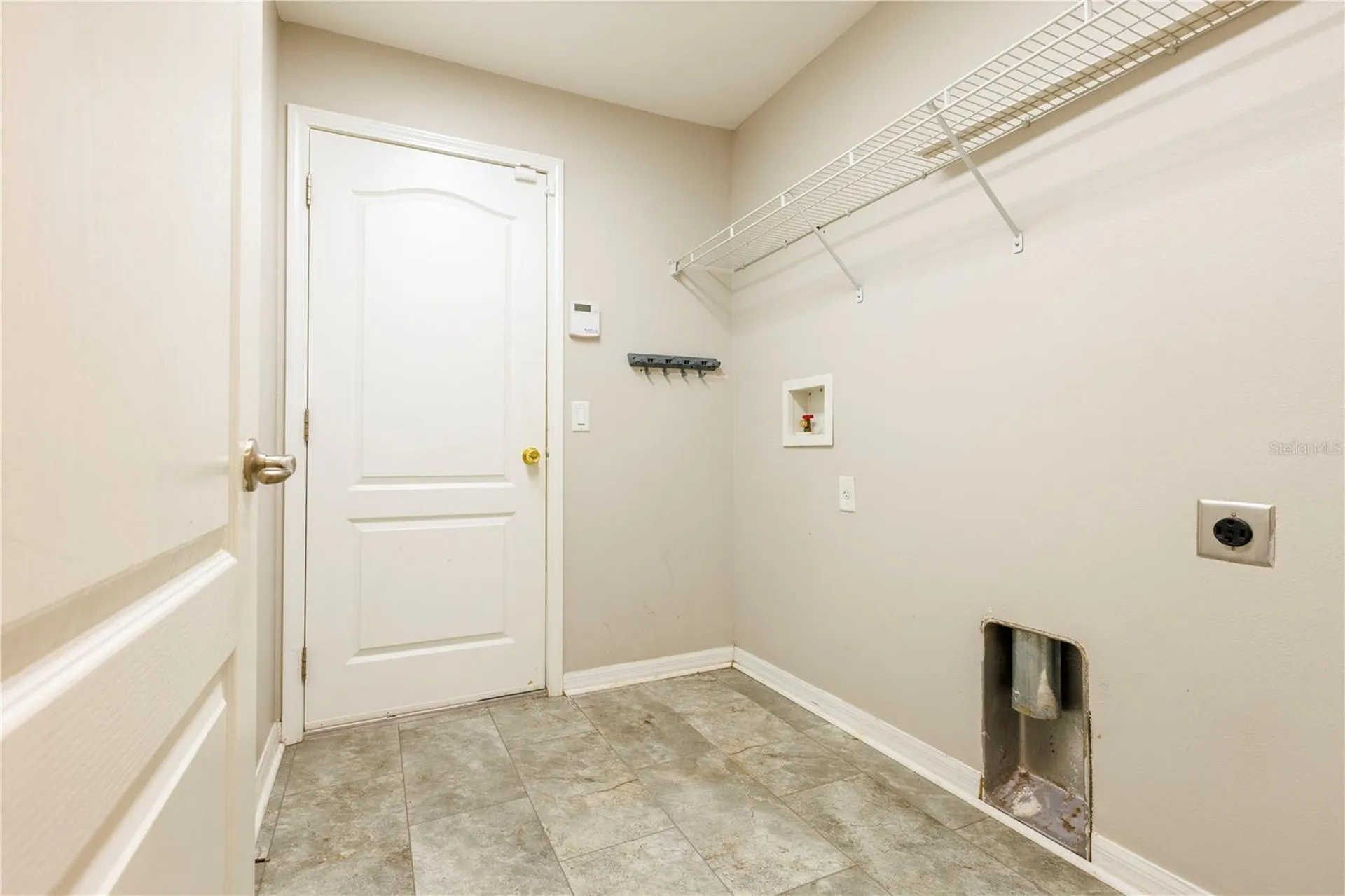 210 Smokey Hill Avenue Ruskin FL 33570