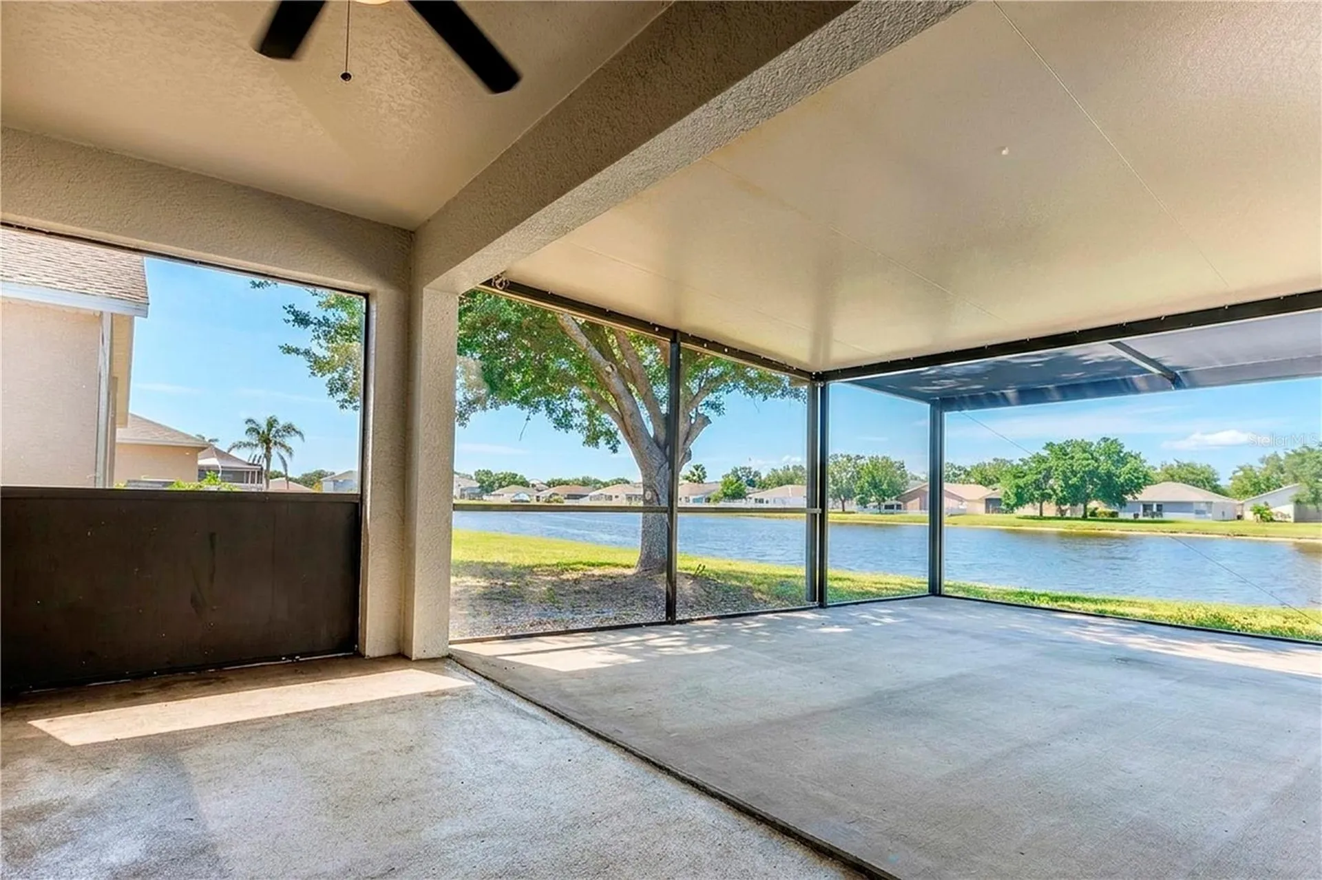 210 Smokey Hill Avenue Ruskin FL 33570