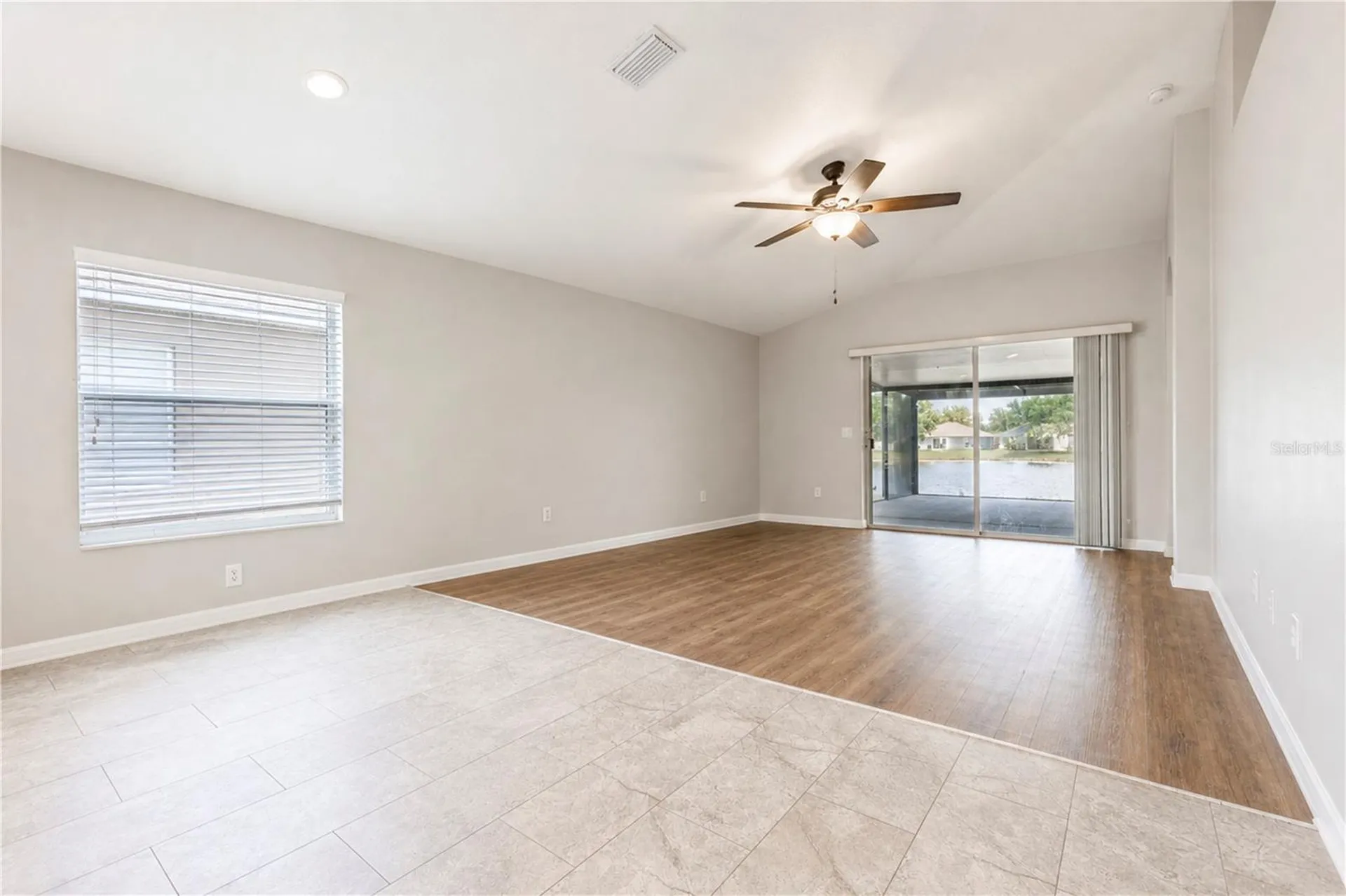 210 Smokey Hill Avenue Ruskin FL 33570
