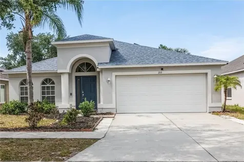 210 Smokey Hill Avenue Ruskin FL 33570