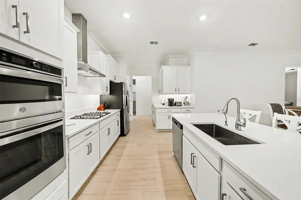 17415 Holly Well Avenue Wimauma FL 33598