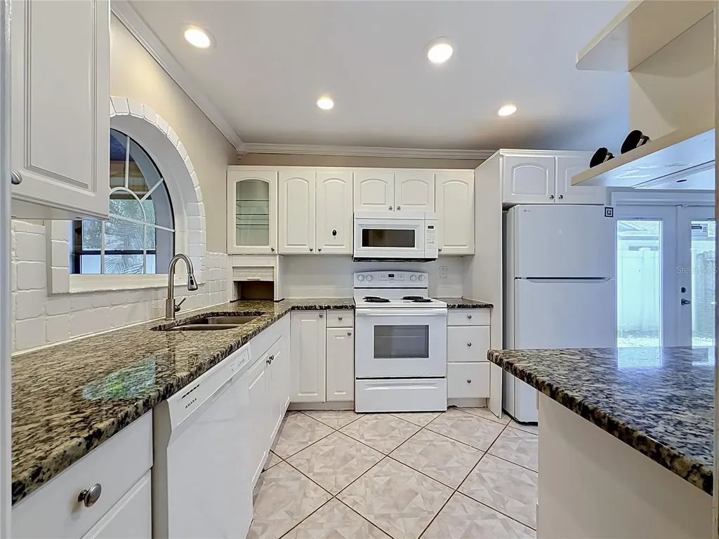 2825 Wendover Terrace Palm Harbor FL 34685