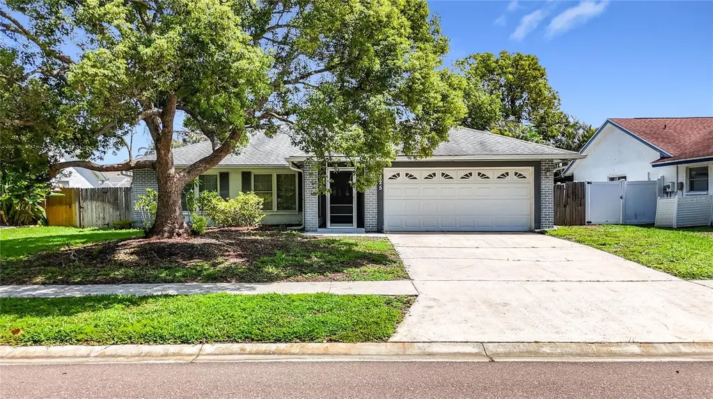 2825 Wendover Terrace Palm Harbor FL 34685