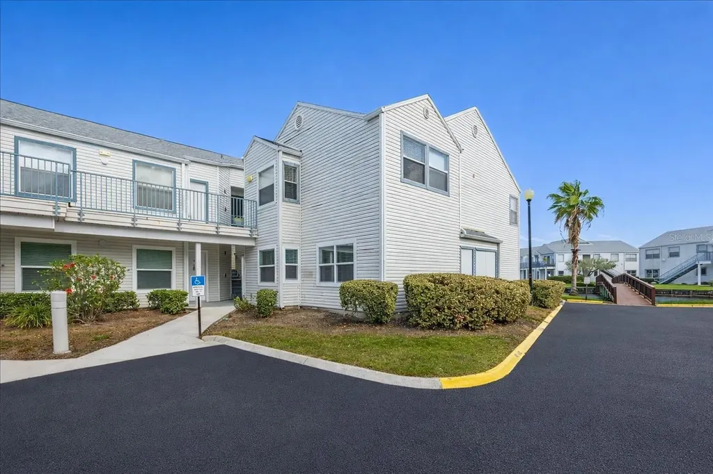 2540 Woodgate Boulevard Orlando FL 32822