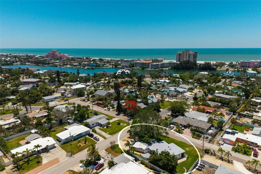 302 41st Avenue St Pete Beach FL 33706