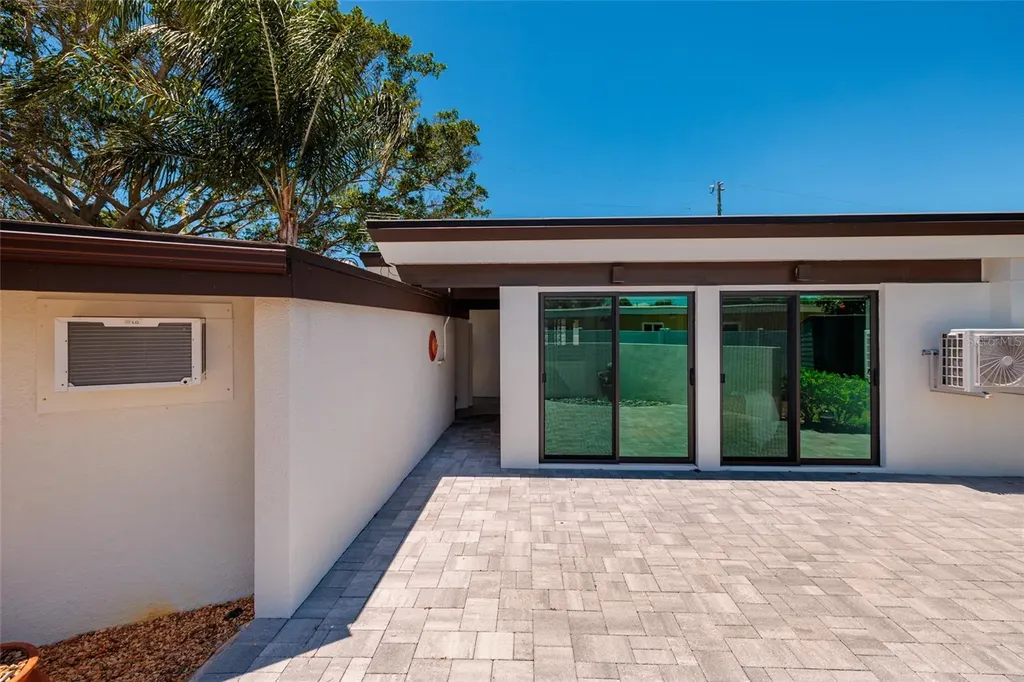 302 41st Avenue St Pete Beach FL 33706