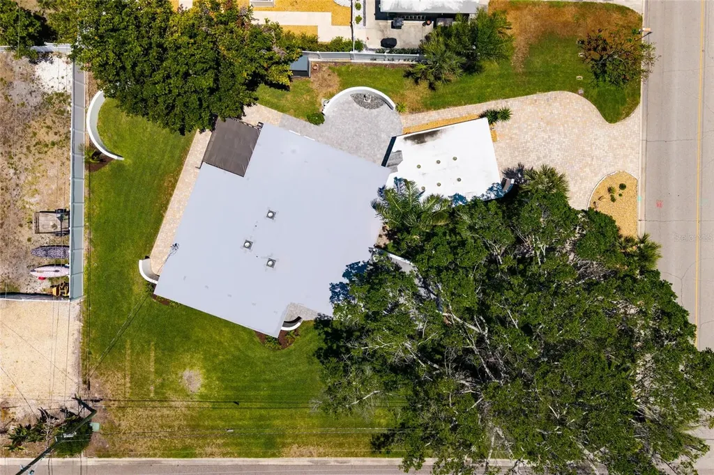 302 41st Avenue St Pete Beach FL 33706