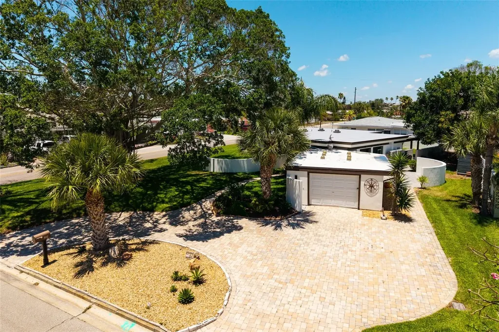 302 41st Avenue St Pete Beach FL 33706