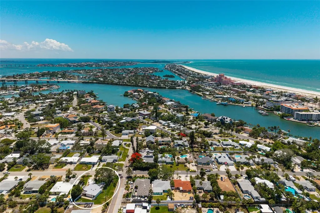302 41st Avenue St Pete Beach FL 33706