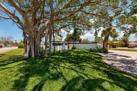 302 41st Avenue St Pete Beach FL 33706