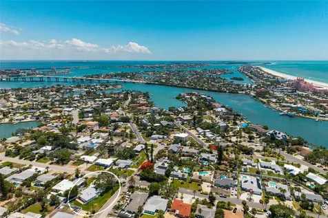 302 41st Avenue St Pete Beach FL 33706