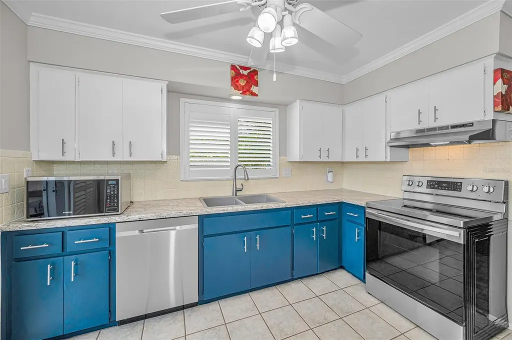 3835 Lighthouse Way New Port Richey FL 34652