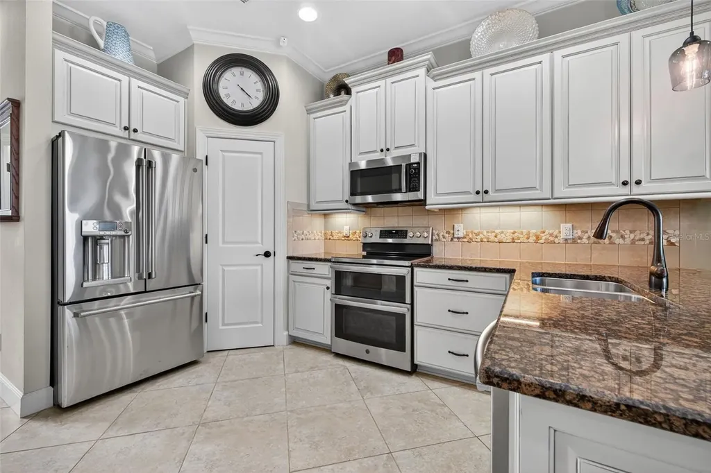 6080 Moorings Drive S St Petersburg FL 33712