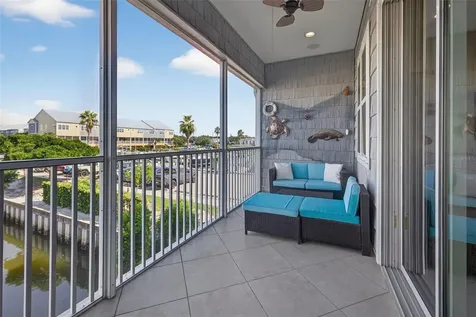 6080 Moorings Drive S St Petersburg FL 33712