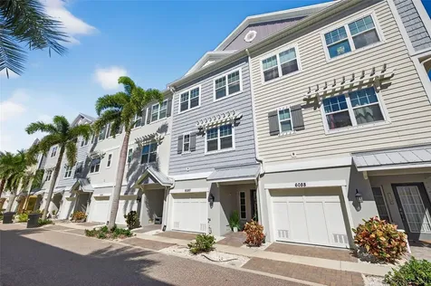 6080 Moorings Drive S St Petersburg FL 33712