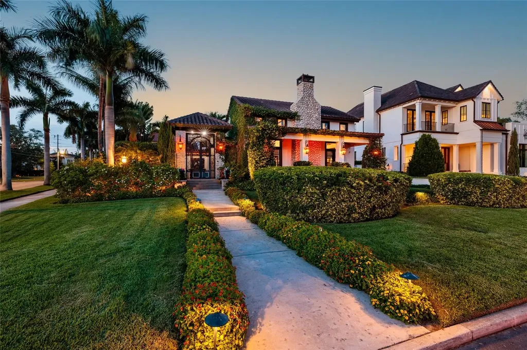 200 Brightwaters Boulevard NE St Petersburg FL 33704