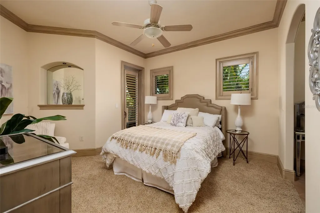 200 Brightwaters Boulevard NE St Petersburg FL 33704