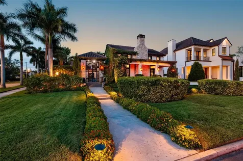 200 Brightwaters Boulevard NE St Petersburg FL 33704