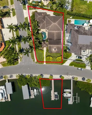200 Brightwaters Boulevard NE St Petersburg FL 33704