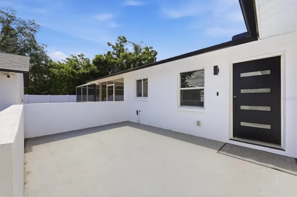 201 Honore Avenue Sarasota FL 34232
