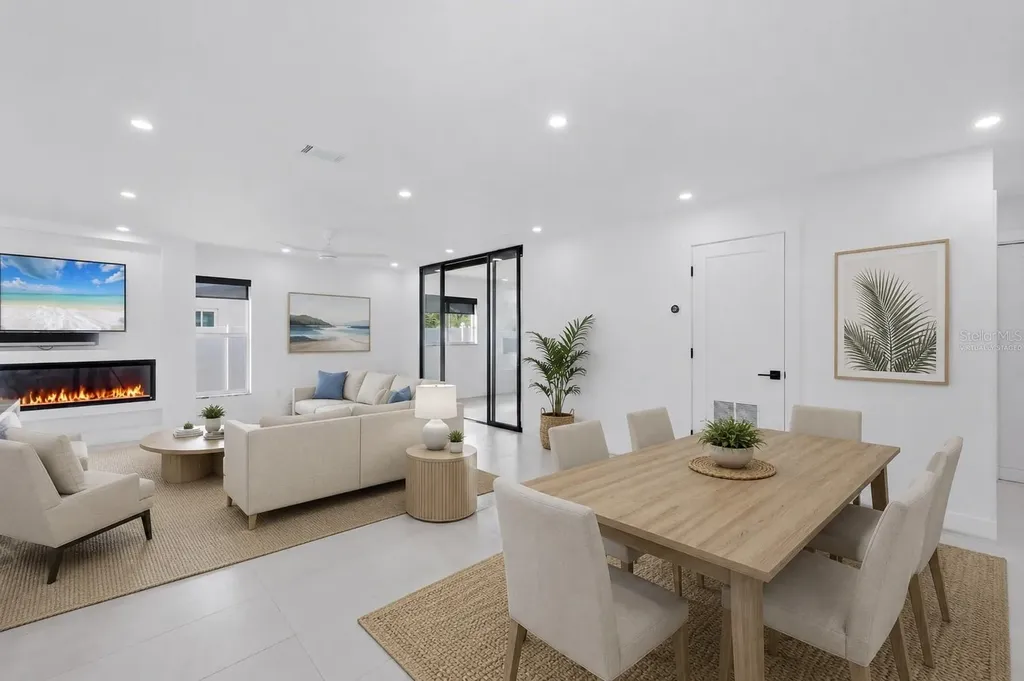 201 Honore Avenue Sarasota FL 34232